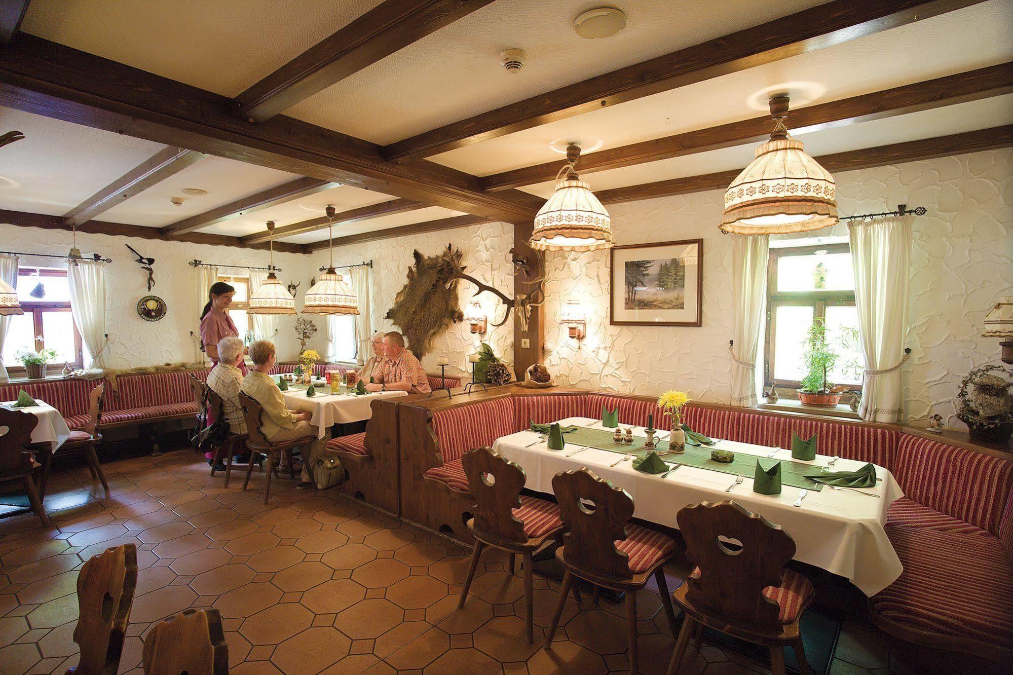 Hotel Und Restaurant Köhlerhütte - Fürstenbrunn Beierfeld